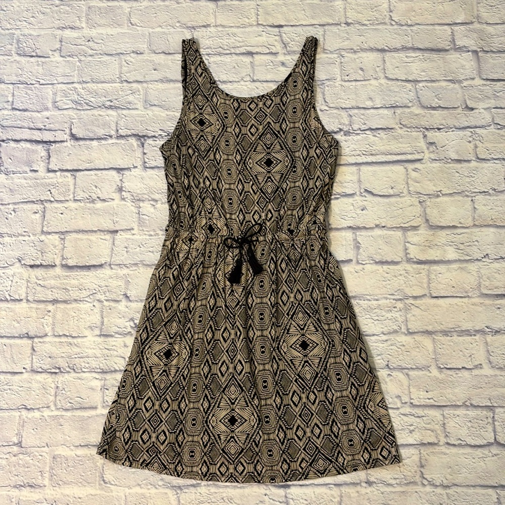 Lucky Brand Sleeveless Tank Dress Geometric Print Black Tan Tie Front Size Med